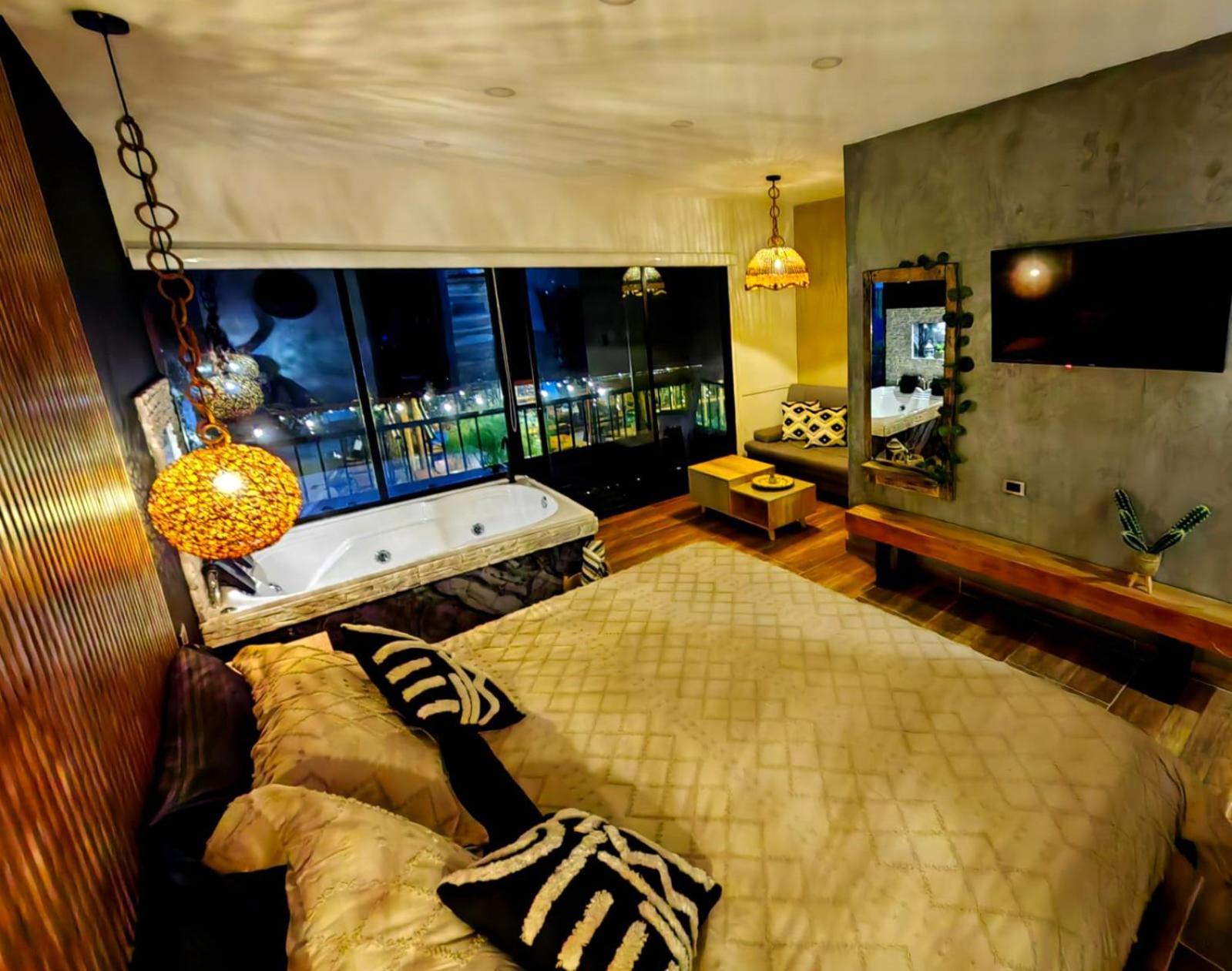 Habitacion Deluxe 2 Con Jacuzzi A 20 Mt Del Parque Salento Luaran gambar